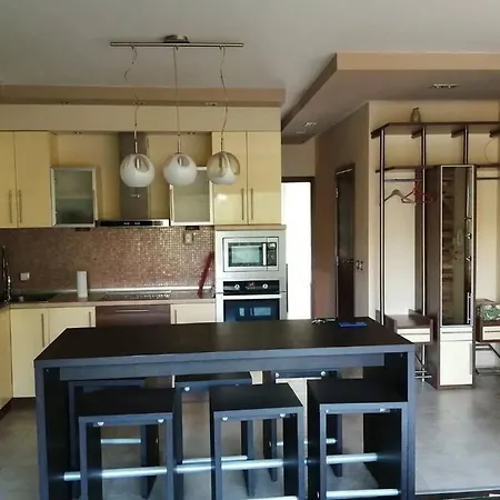 Apartment Тристаен Апартамент В Центъра На София Sofia